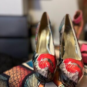 Size 10 Women stilettos.